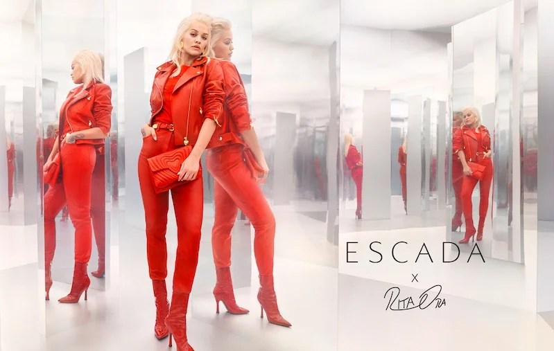 ESCADA X RITA ORA