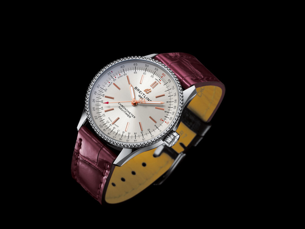 07_navitimer-automatic-35-with-a-silver-dial-and-a-burgundy-alligator-leather-strap-1.jpg