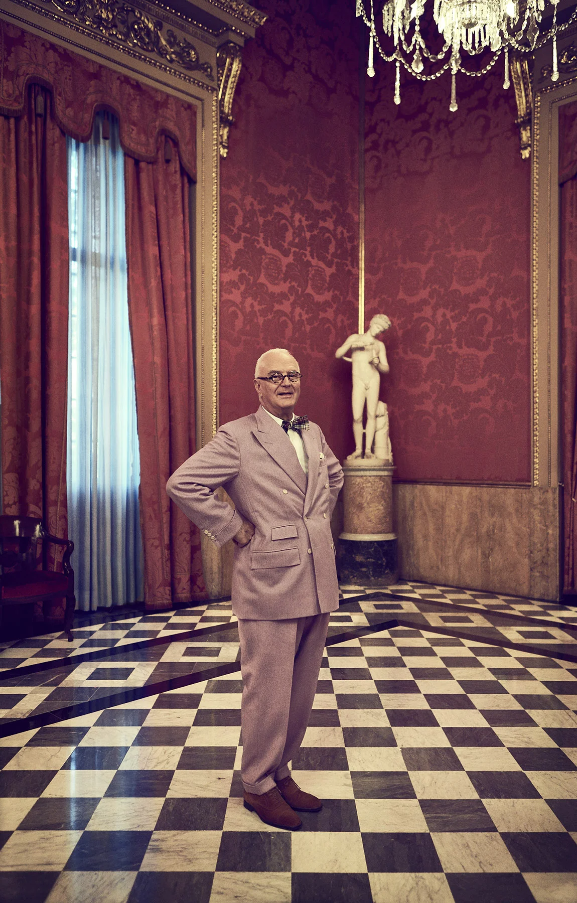   Manolo Blahnik,  best shoemaker in the world.   Client:  SModa/ EL PAIS Magazine   Location:  Llotja de Mar, Barcelona.    