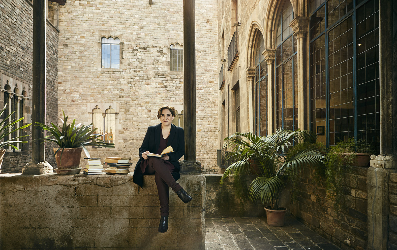   Client:  SModa/ El País Magazine  Ada Colau, Barcelona Mayor.   Location:  Real Acadèmia de les Bones Lletres, Barcelona. 