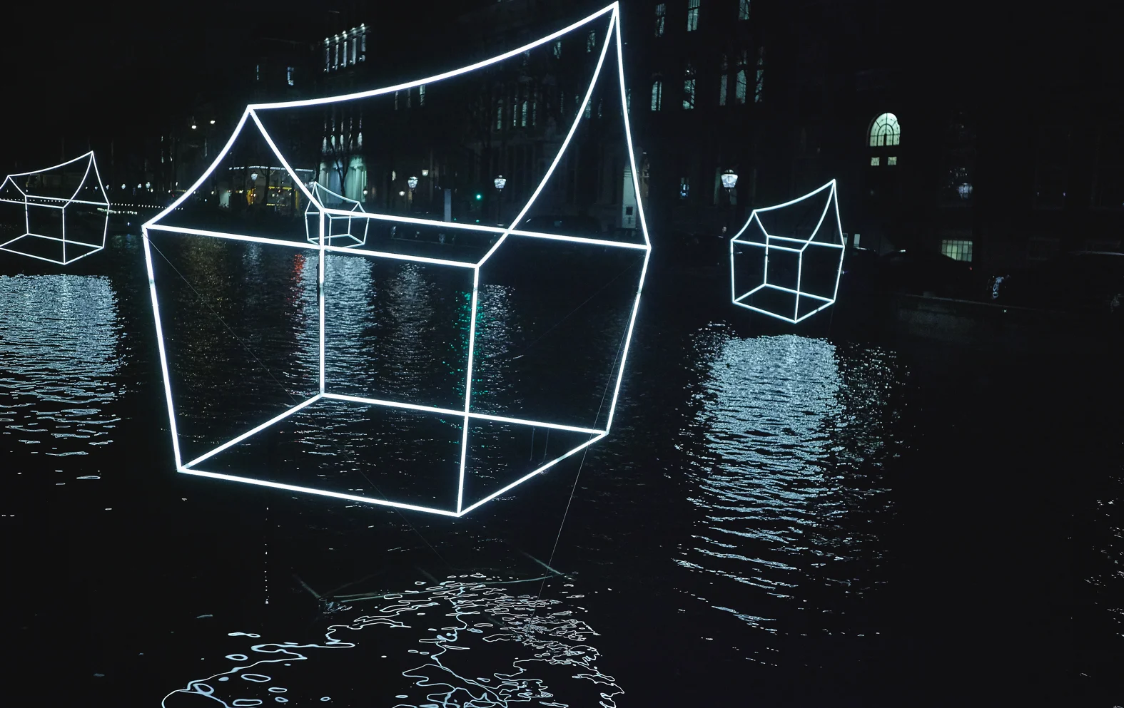 AMSTERDAM_Pep Avila .003.jpeg