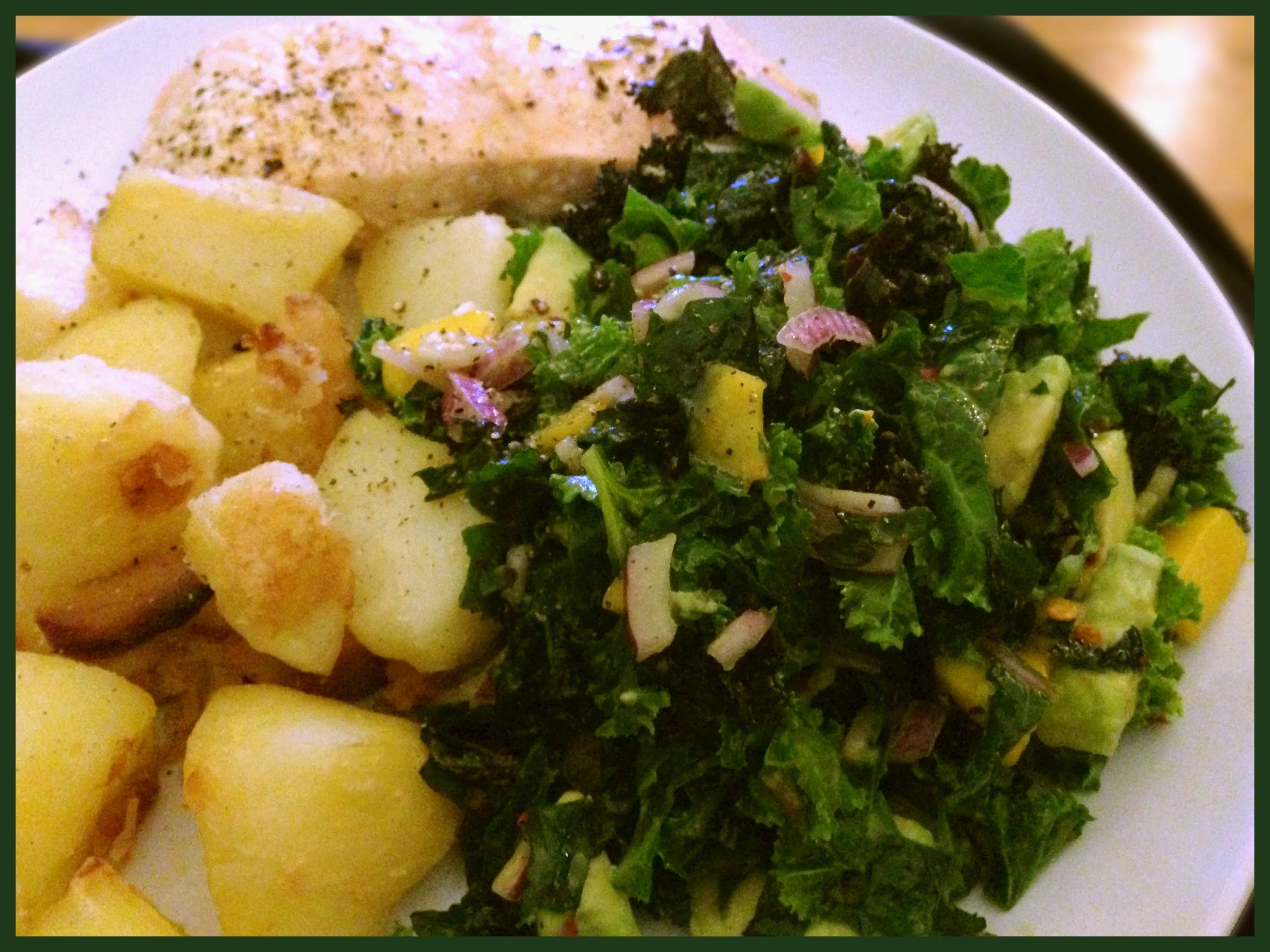 Kale, Avocado and Mango Superfood salad