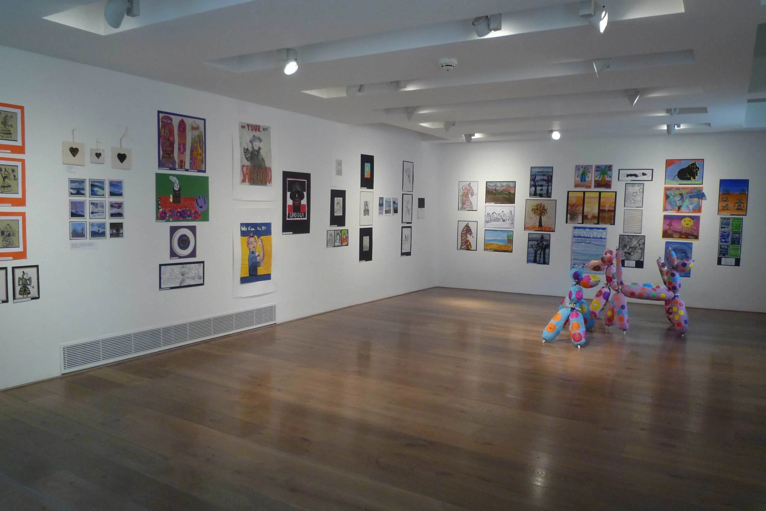 Peedie-Pier-installation-4.jpg