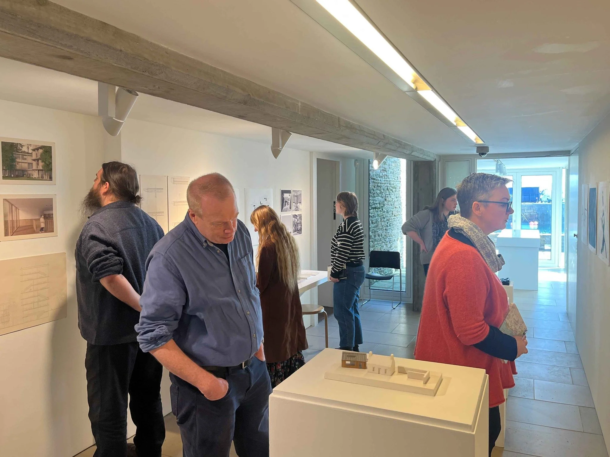 This morning we had a visit from a group of BA students and staff from @@uhiorkney  Art &amp; Design Department.

#PierArtsCentre