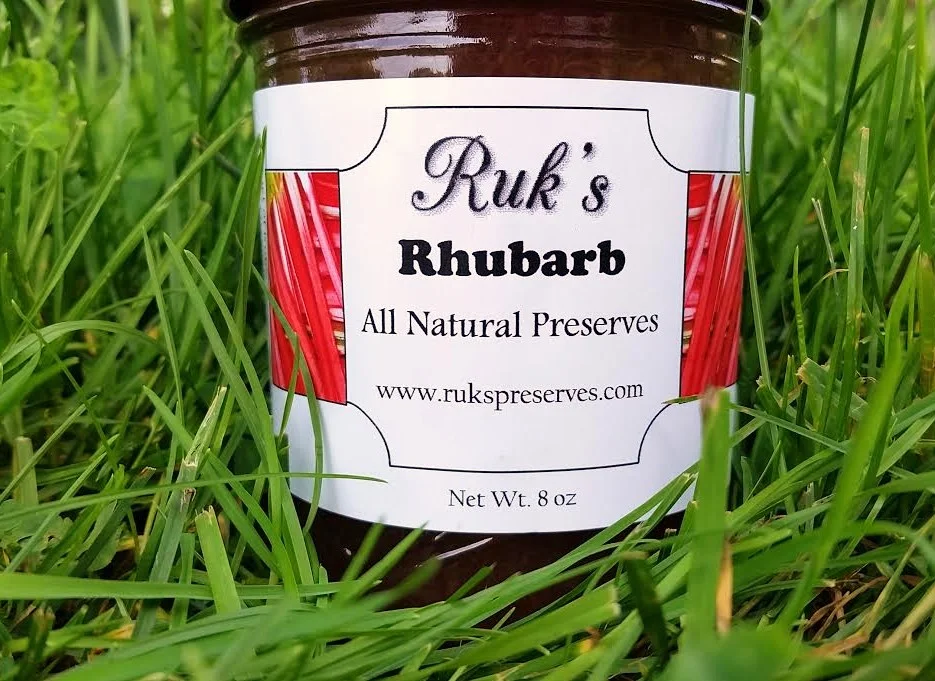 8 oz. Jar (May - July) Yep, just plain rhubarb, but it's anything but plain... made with both the sweet fresh shoots and tart green stalks from our homegrown rhubarb plants this flavor is a great sweet and tart combination. Ingredients: Rhubarb, Sugar, Pectin, Organic Lemon Juice