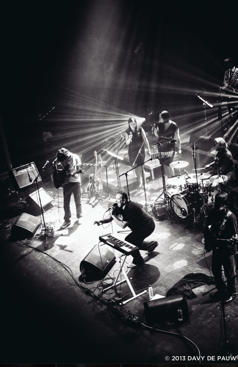 als backing vocals bij de dolfijntjes, Handelsbeurs Gent