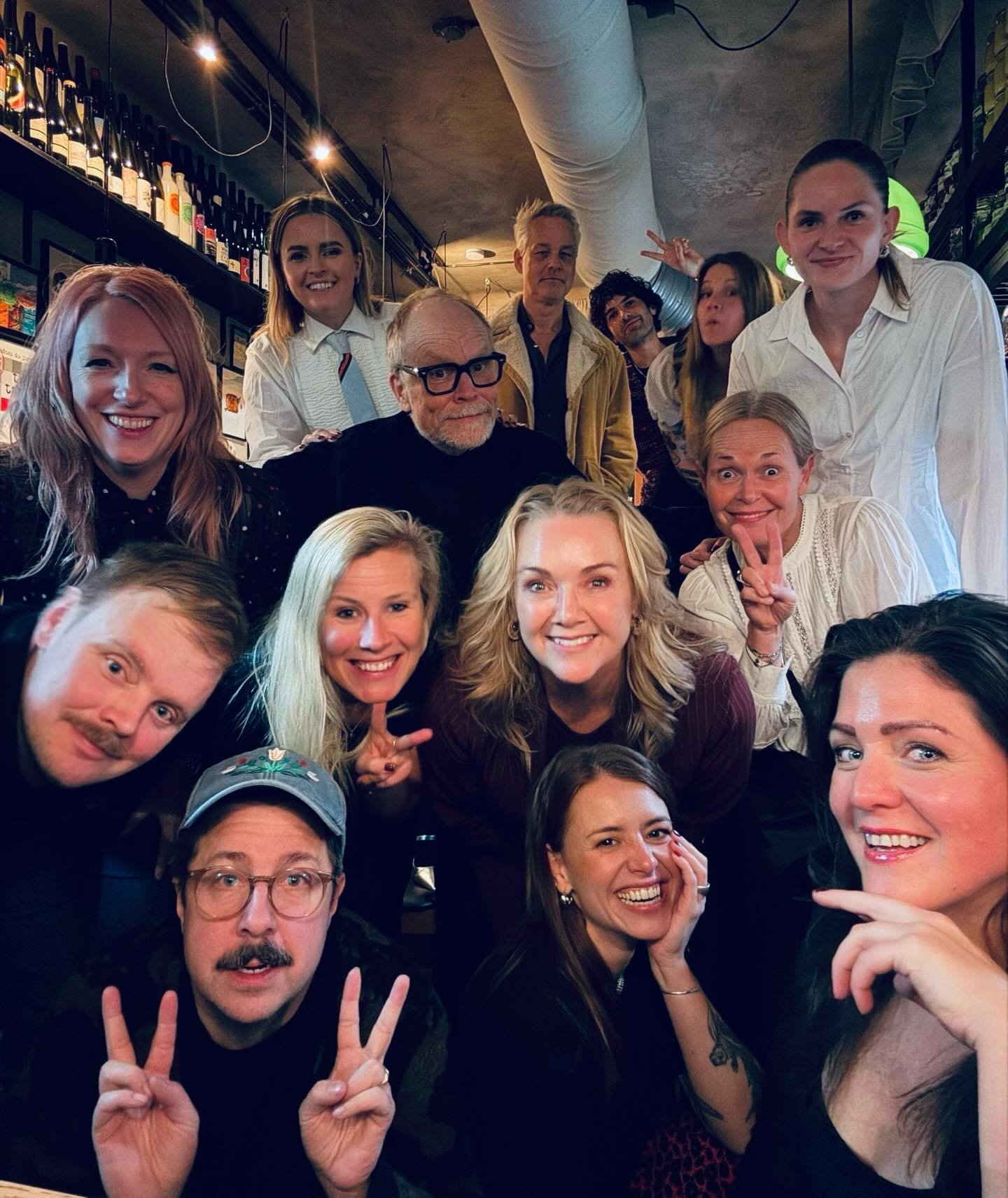 ✨Kahlos julfest 2025✨

Uuuuunderbar kv&auml;ll med uuuunderbara Kahlosar❤️