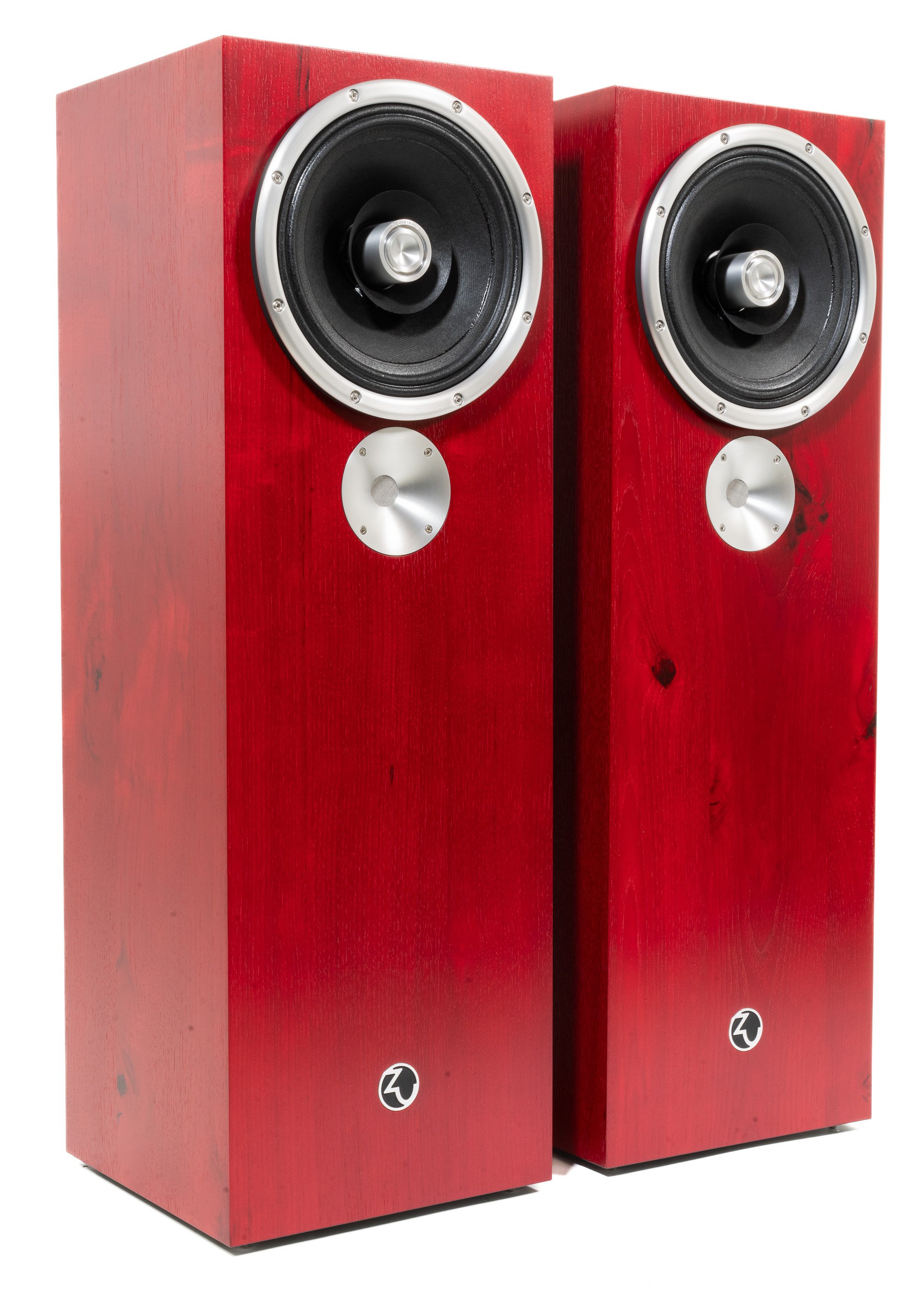 Isometric photo of DW-6 Superfly finished in ruby red hickory.