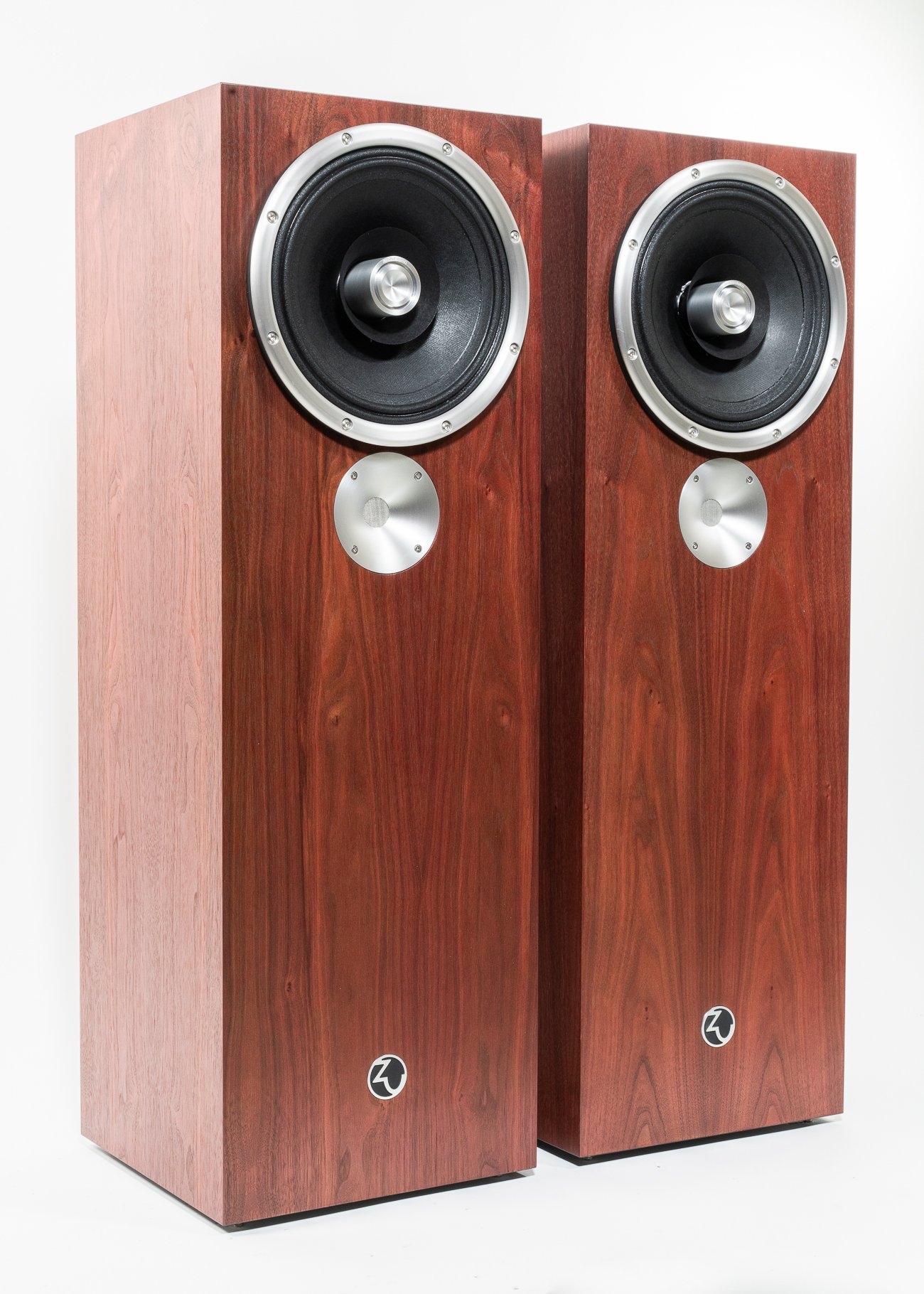 Isometric view photo of Zu DW-6 Superfly in red-tone American walnut - matched pair.