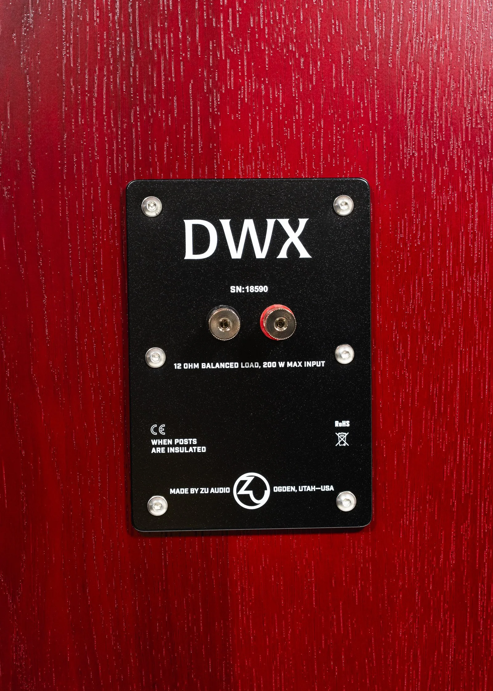 Closeup photo of Zu DWX nameplate and input connectors.