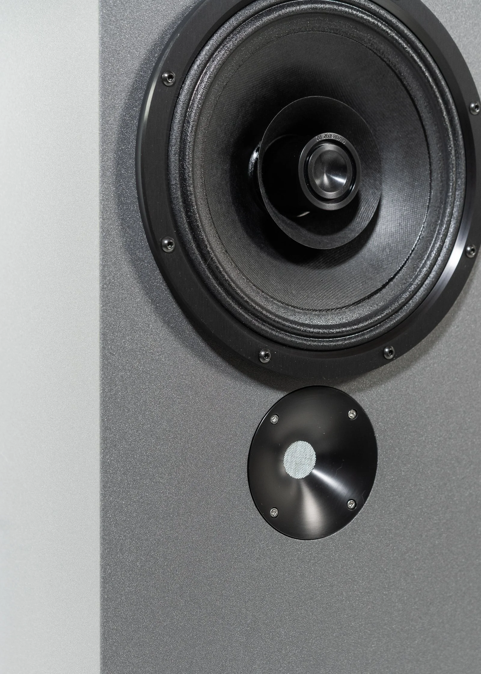 Closeup photo of Zu Audio DW-6 Supreme finished cosmic carbon and black trim.