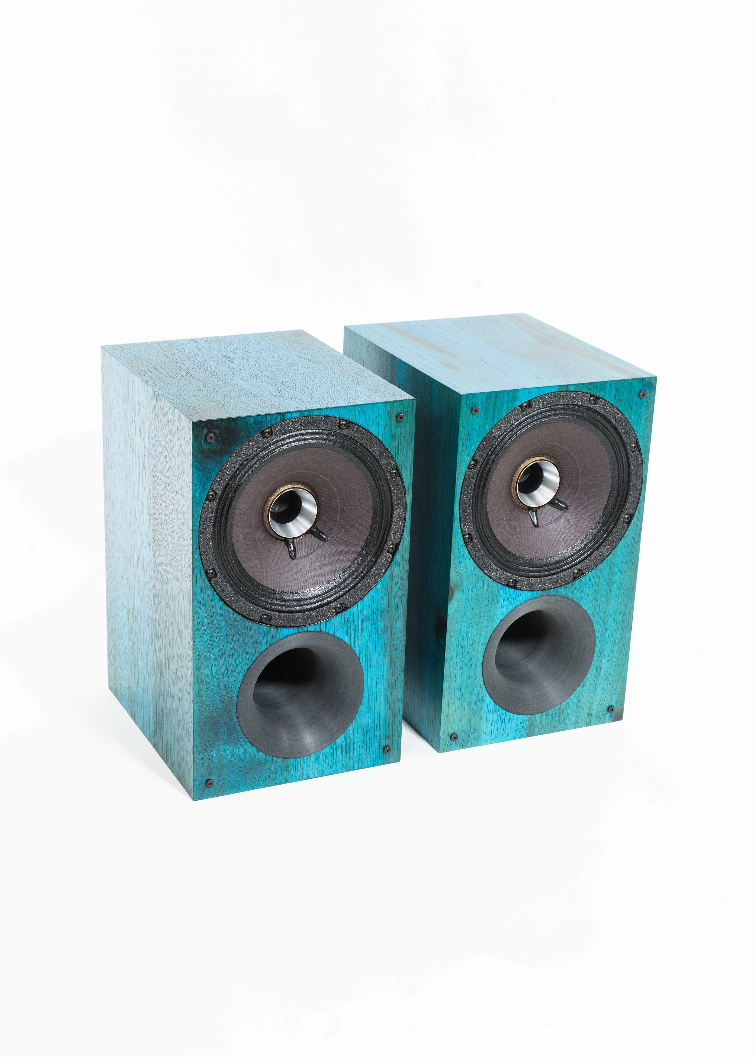 Photo of Zu Method Bookshelf speaker finished in tri-coat blue-teal candy over hickory.