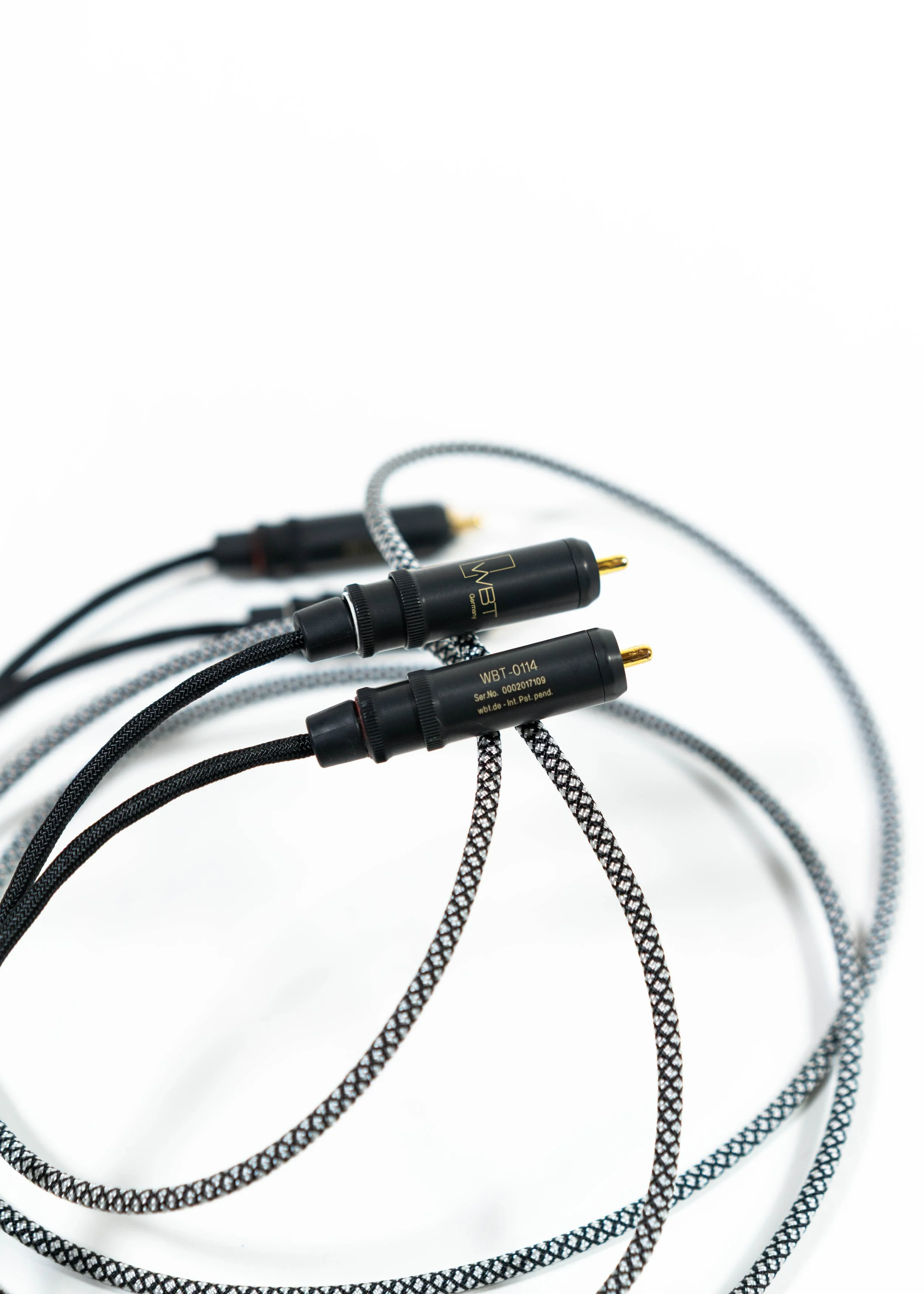 Closeup photo of Zu Mission-RCA 2.0m interconnecting cable with WBT-Cu connectors.