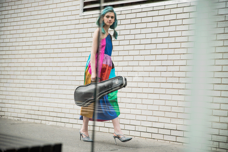 SASHA_B_CESAR_SEGARRA_VOGUE__25.gif