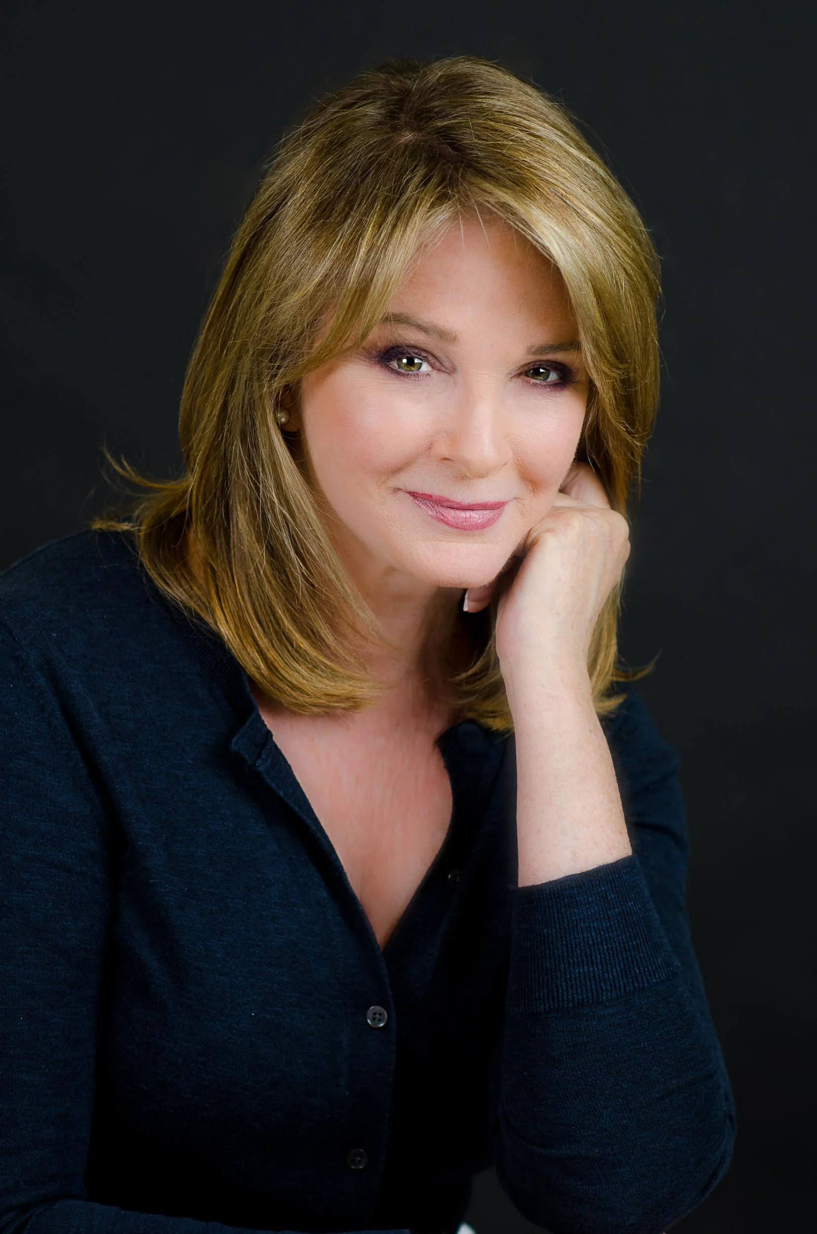 Headshot-1.jpg