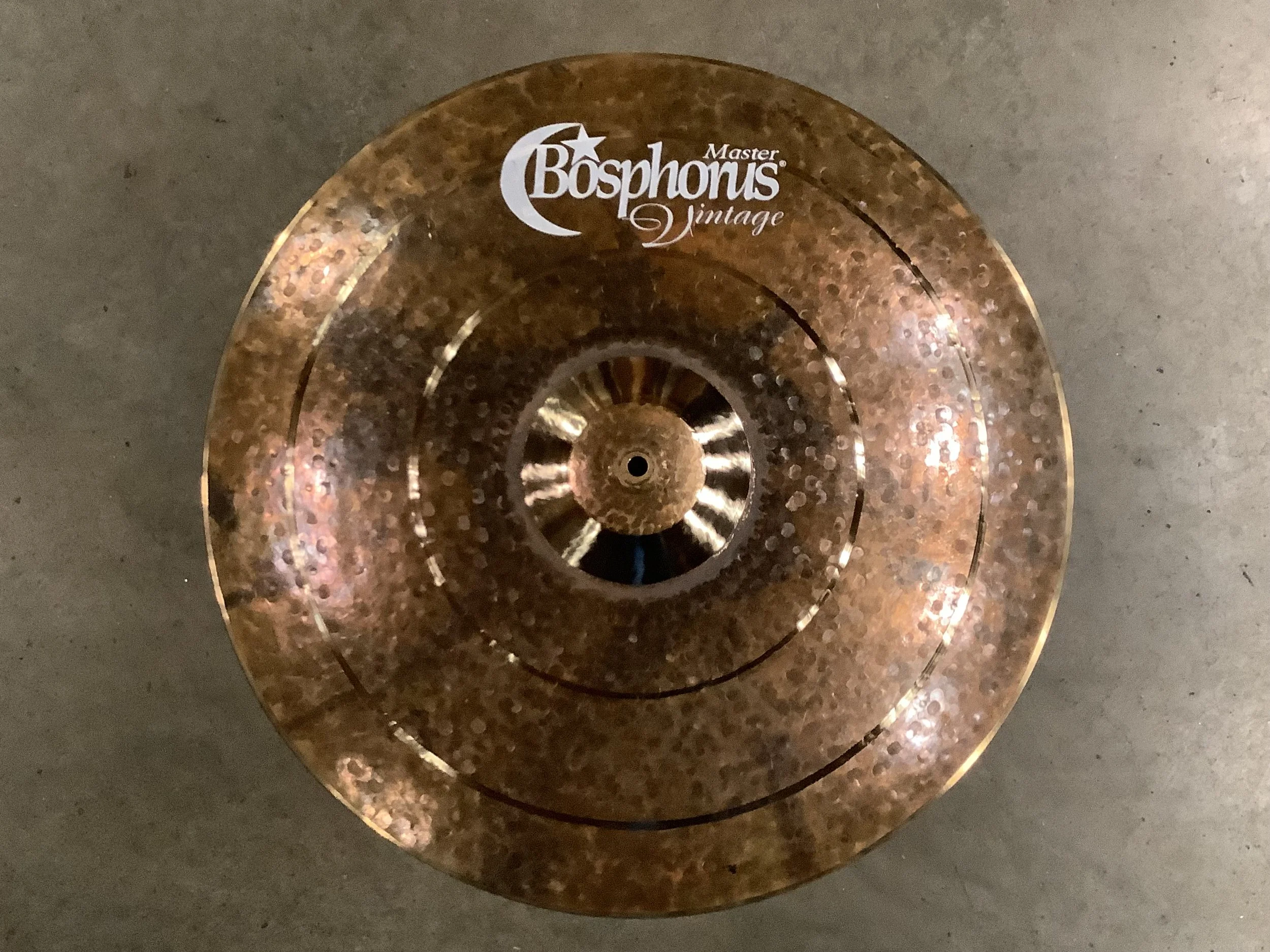 23 Bos Mast Vintagea.jpeg