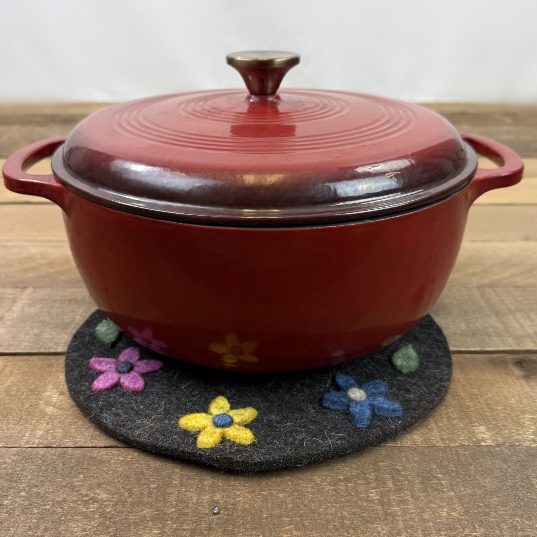 Dutch oven on trivet-new.jpg