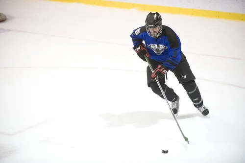  REMY BABIN DES BIFTECK AVENGERS FAISAIT UN RETOUR AU JEU SAMEDI SOIR APRÈS UNE ABSENCE DE 2 MOIS DÛ À UNE BLESSURE AU BAS DU CORPS. (PHOTO D'ARCHIVE BRUNO PETROZZA) 