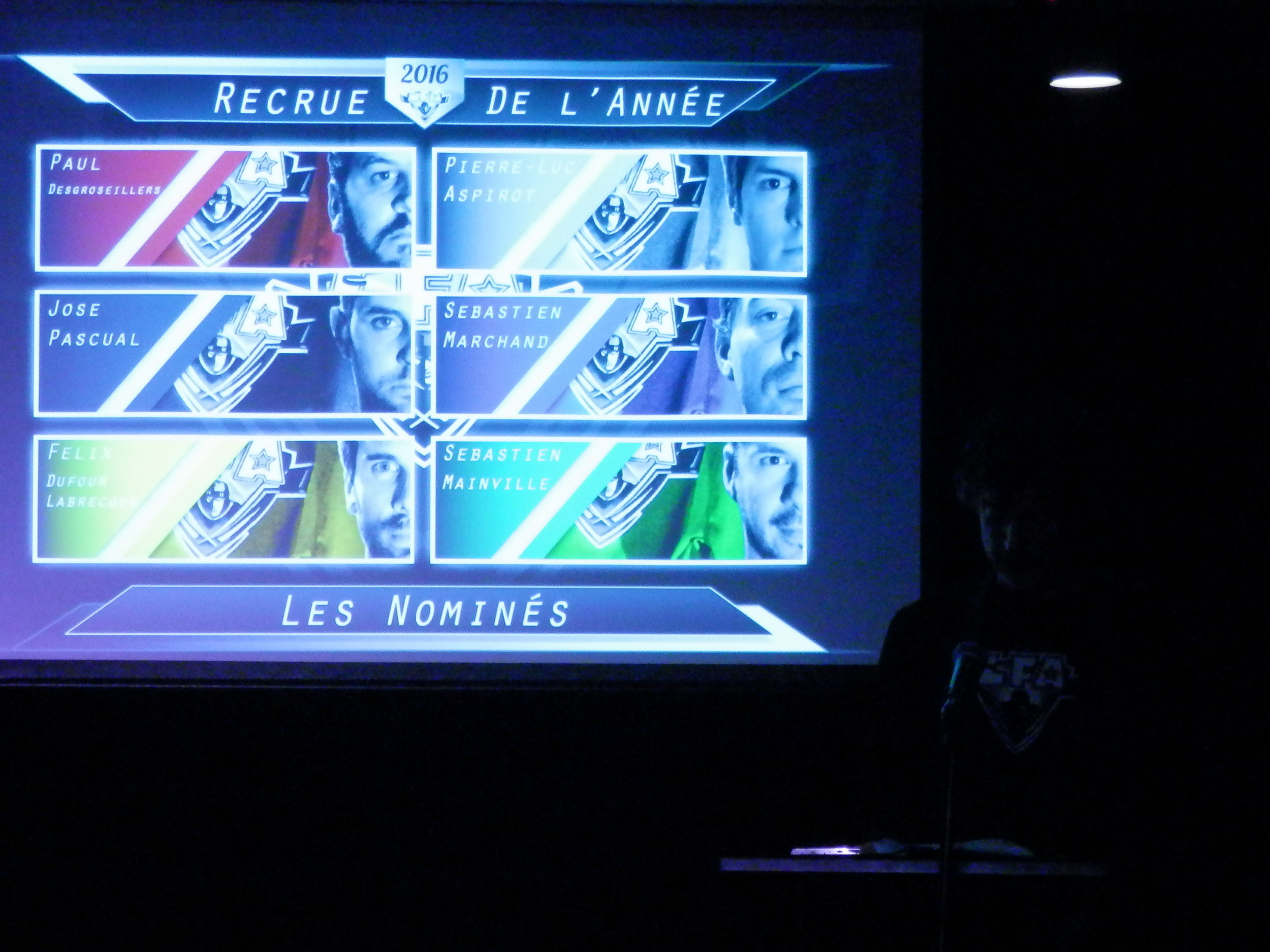 photo by larry, graphique par Maxence Hilleret