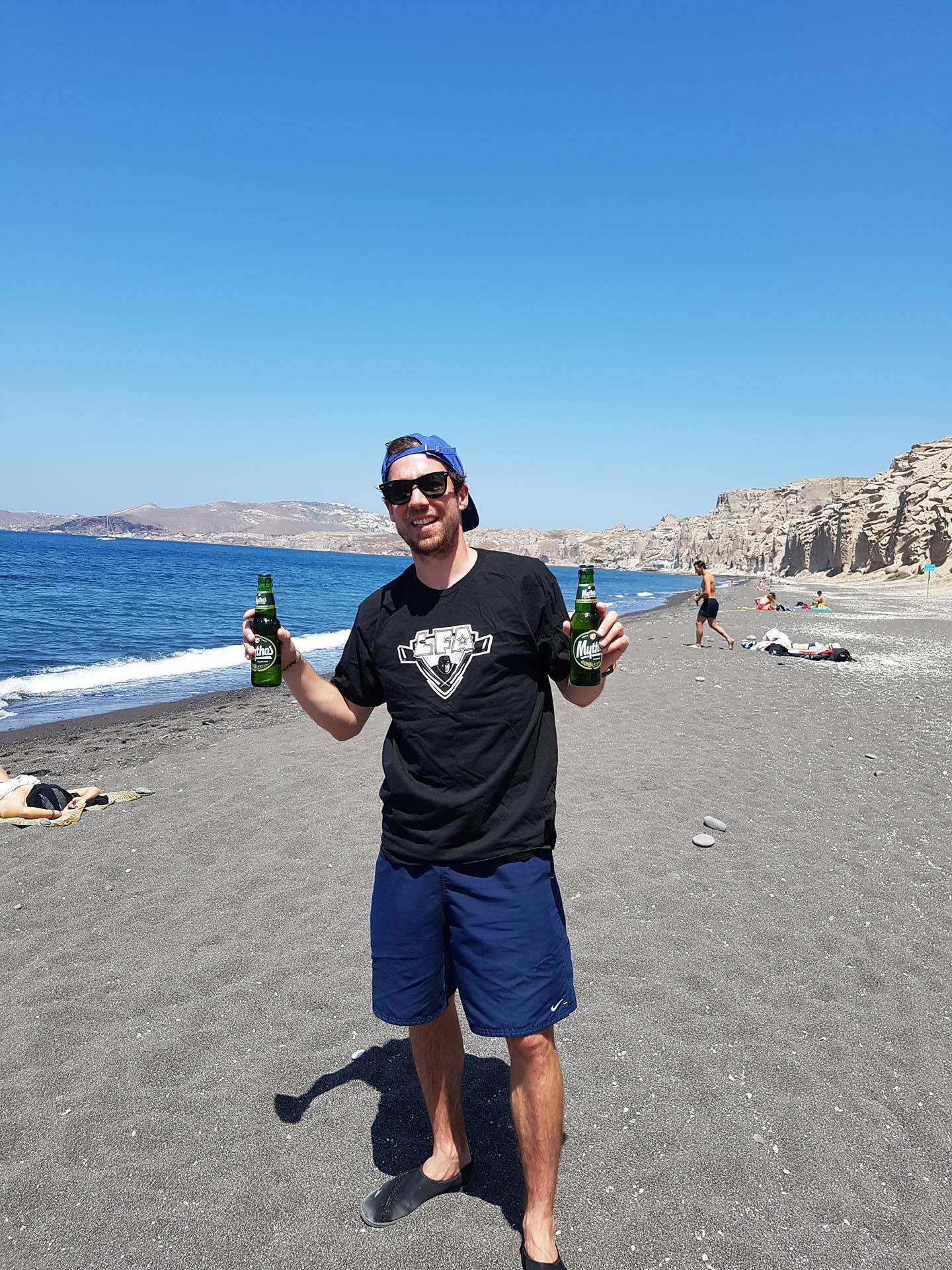 Même en vacances en Grèce, le valeureux assistant des Loggers Simon Lavery-Lebeau rep la LFA ! En espérant qu’il revienne en forme et qu’il ne scrappe pas le travail qu’on a fait sans lui ces dernières semaines.. ;) <3