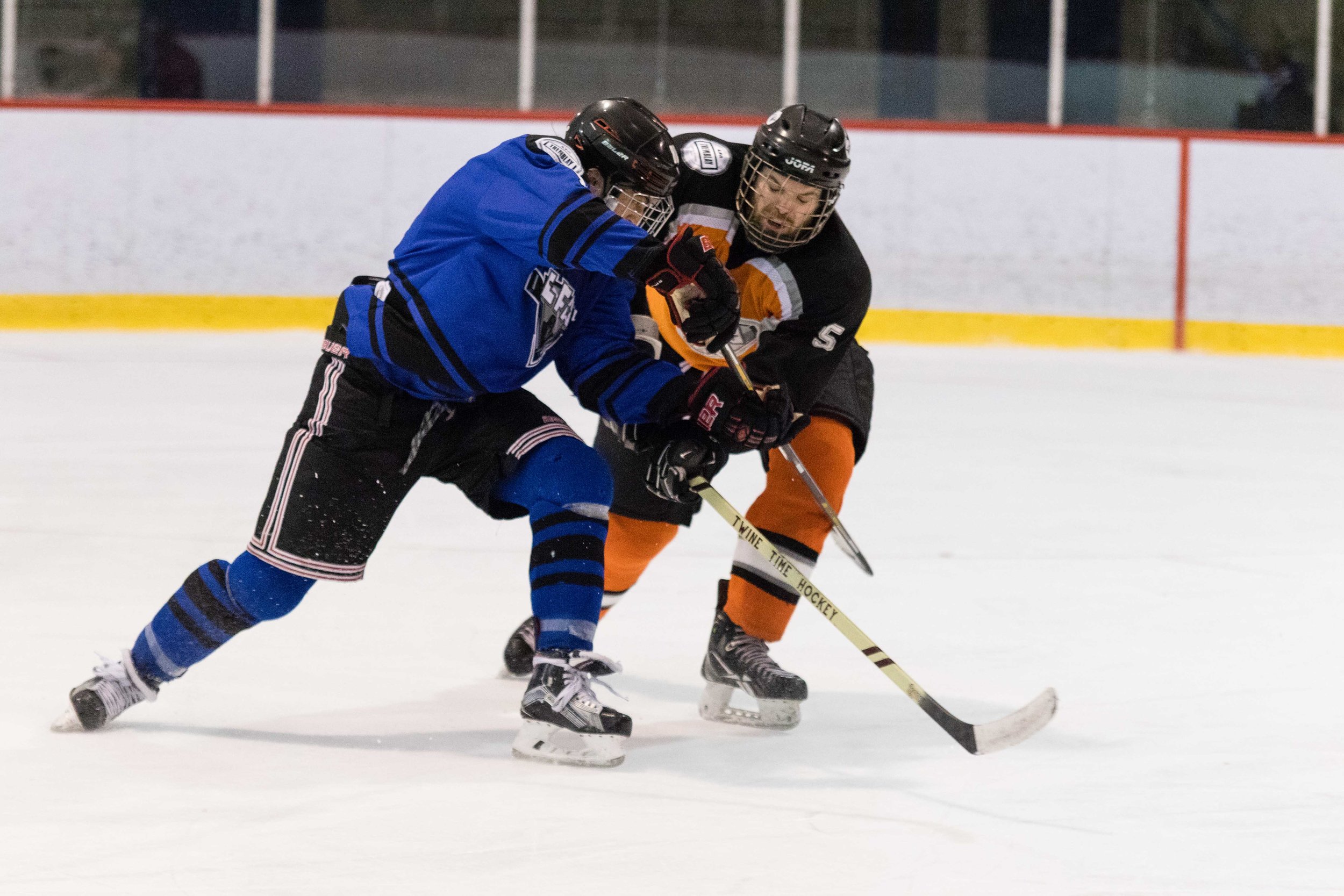 THE AVENGERS WILL FACE THE METEORS DURING THE SEMI FINAL AND CHAMPIONSHIP GAME OF OUR SOUTH SHORE DIVISION MONDAY AT THE BELL COMPLEX IN BROSSARD (ARCHIVE PHOTO)