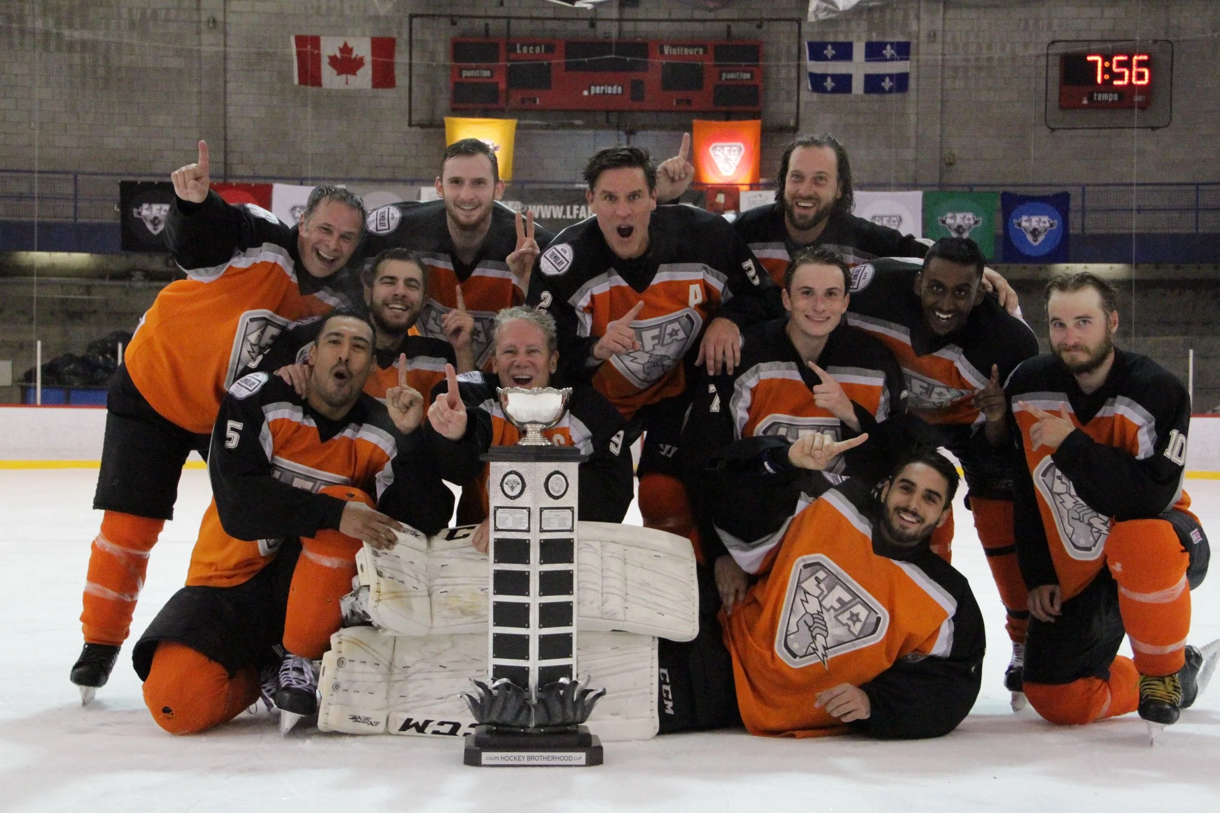 les météores champions de la saison d’été 2019 de la division centrale de la lfa (photo françois turgeon)