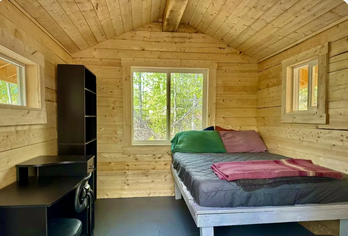 Root Glacier Cabin.jpeg