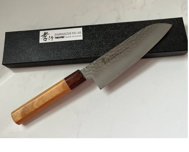 Sakai Takayuki 33-Layer VG10 Damascus Hammered WA Japanese Chef's