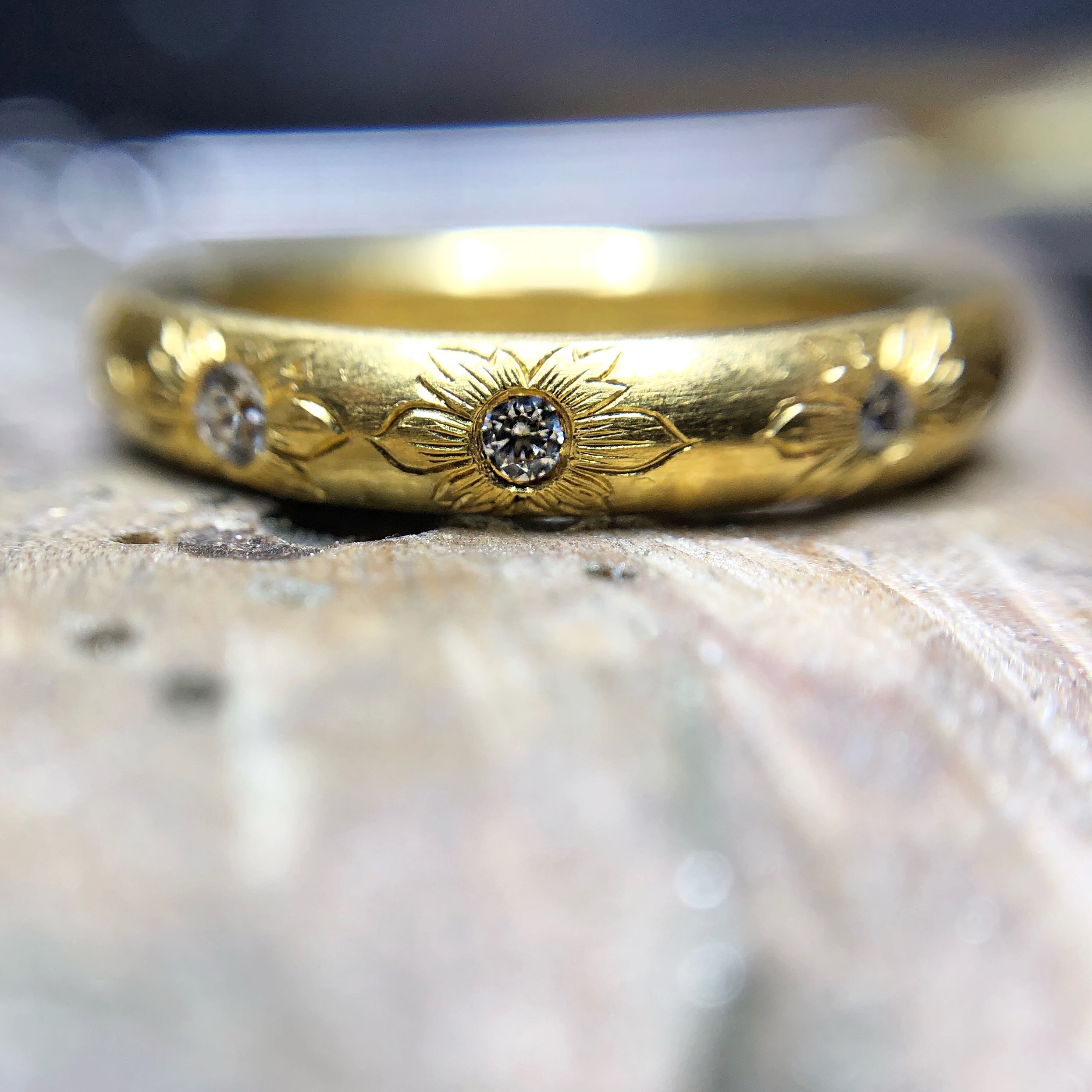 Hand-Engraved-Wedding-Ring.jpeg