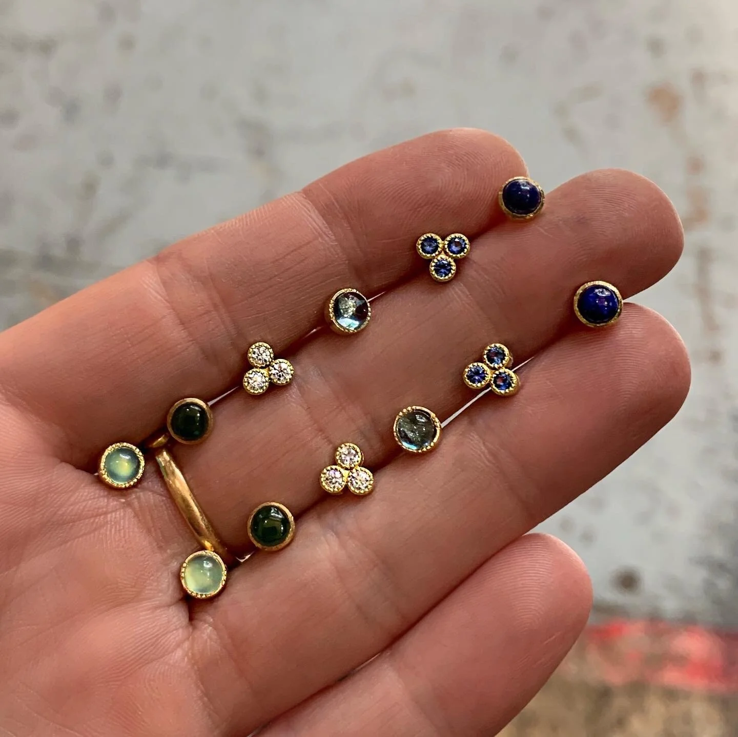 18kgold-stud-earring-selections-made-in-raleigh-NC.JPG