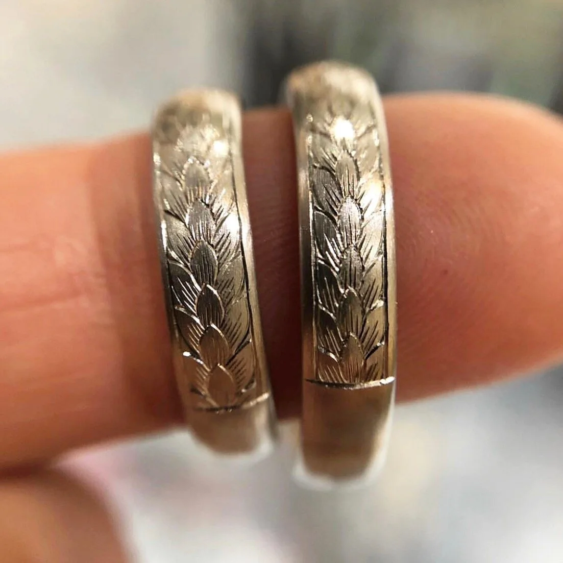 Hand-Engraved-Platinum-Wedding-Bands-with-Hand-Engraving.JPG