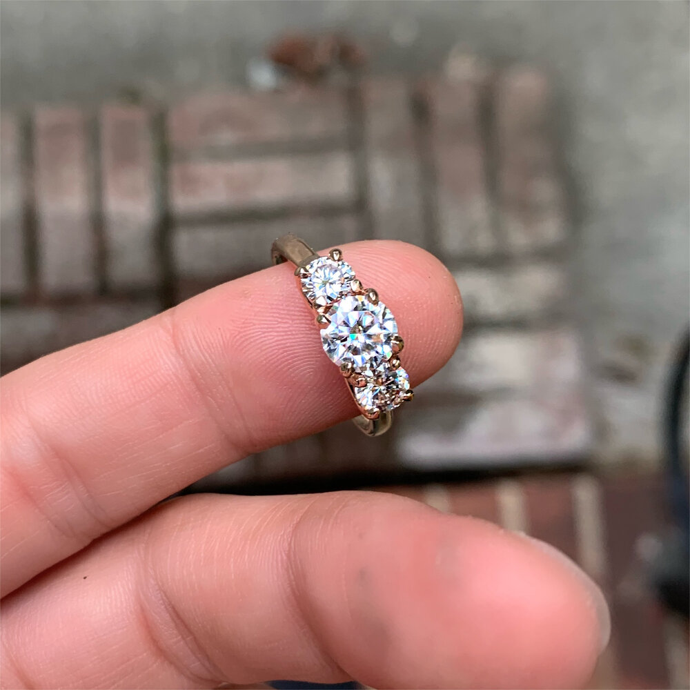 uitdrukken leugenaar beetje Three Diamond Engagement Ring — Quercus Raleigh Custom Engagement Rings