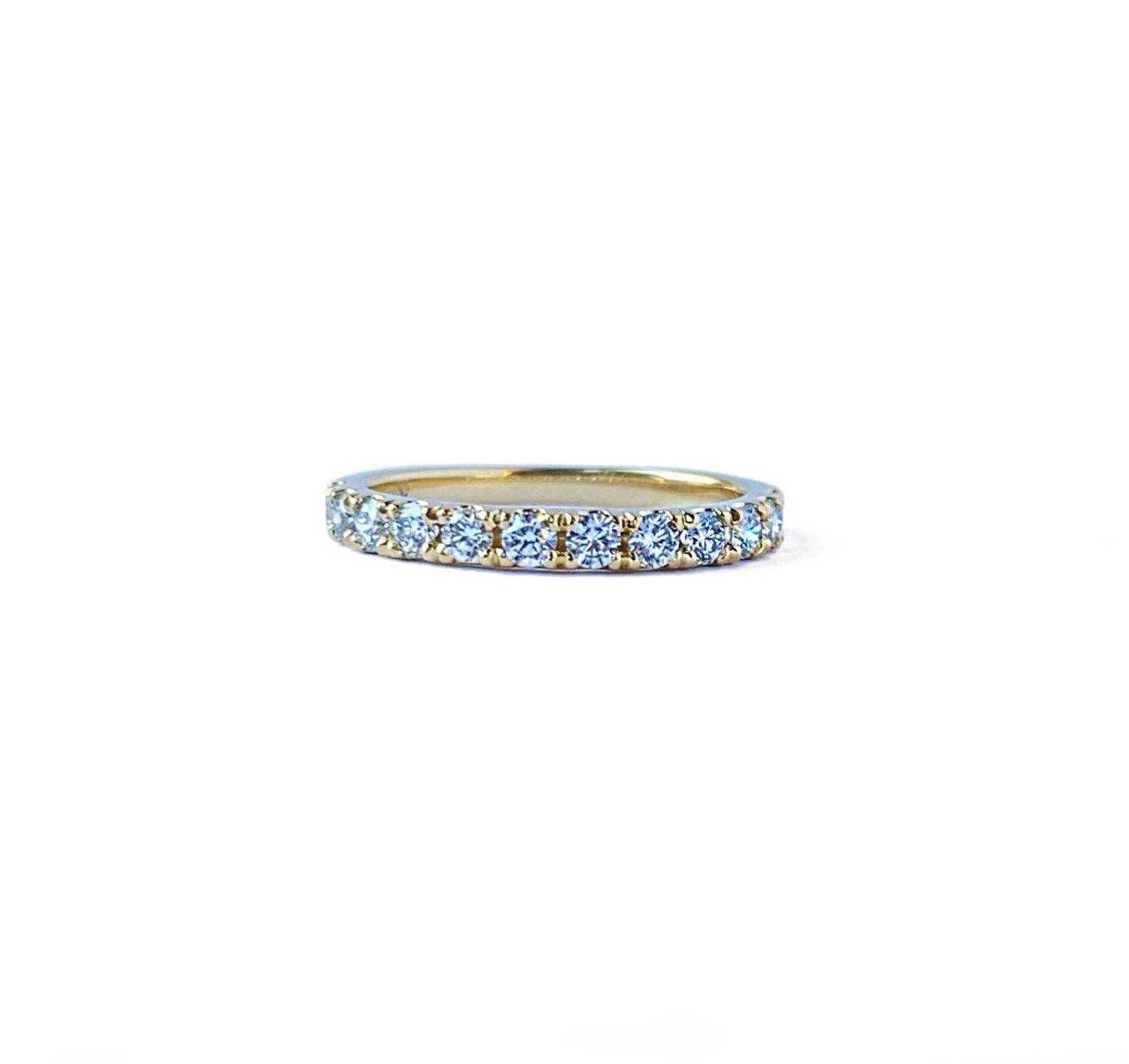 Stad bloem Gezichtsveld heilige French Pave Diamond Wedding Band — Quercus Raleigh Custom Engagement Rings