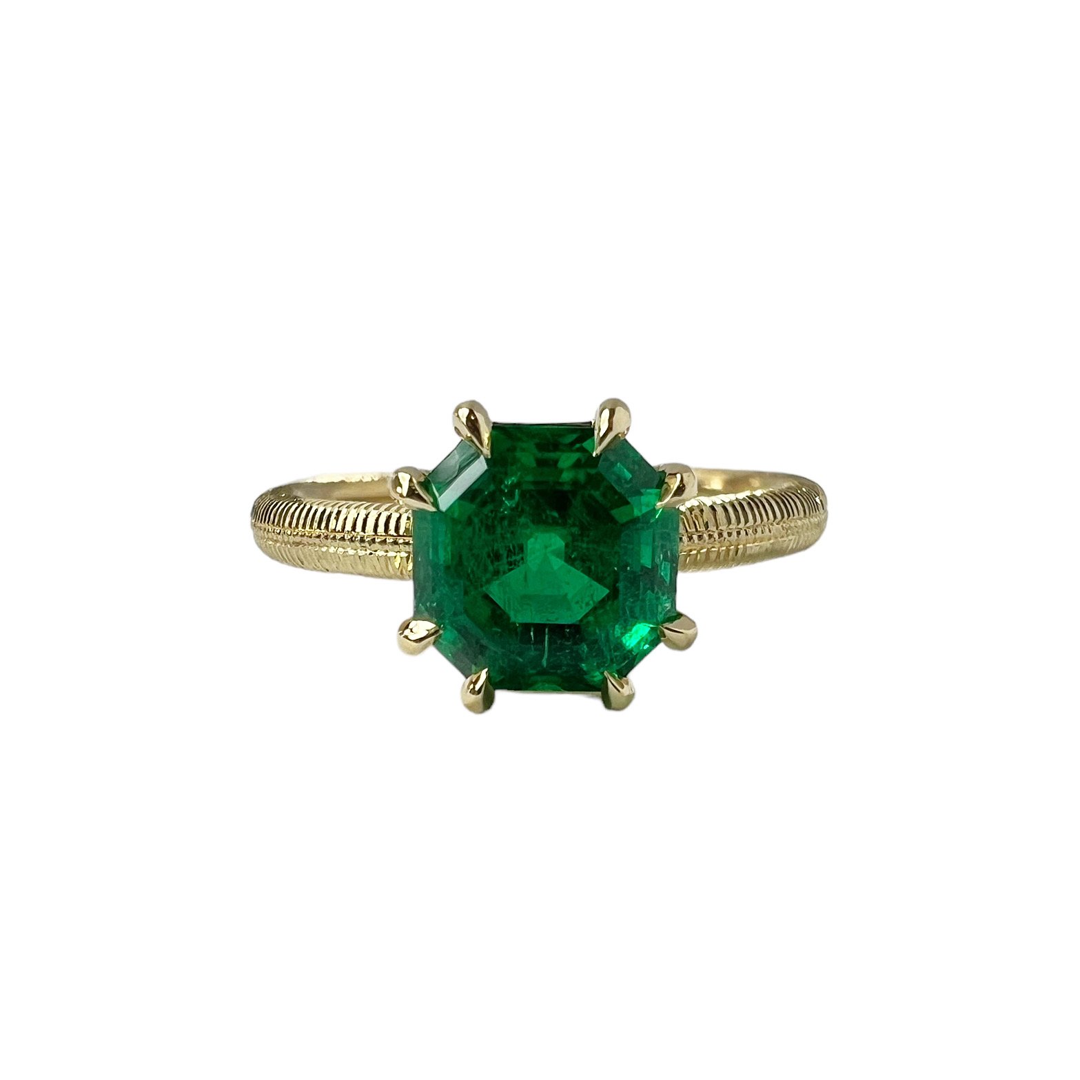 Colombian-emerald-ring.JPG