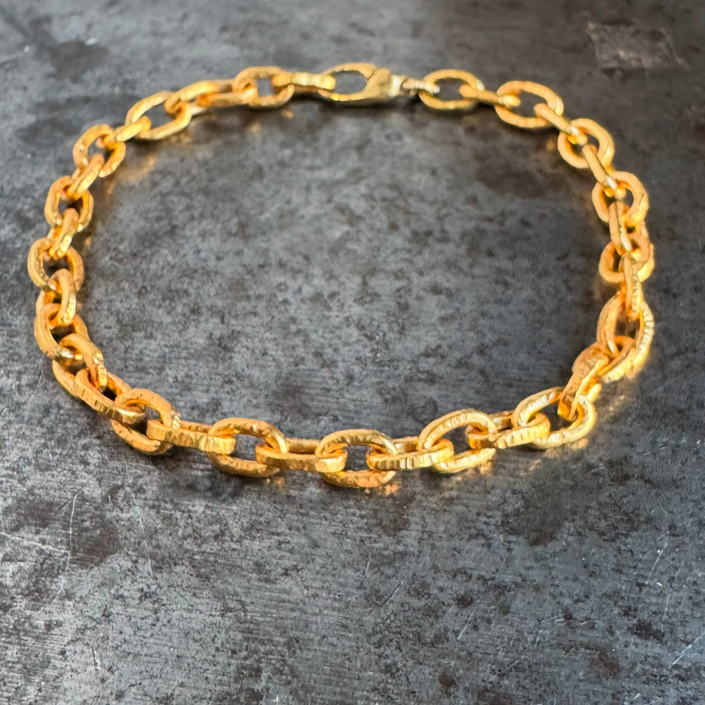 Heavy-22k-Gold-Bracelet.JPG