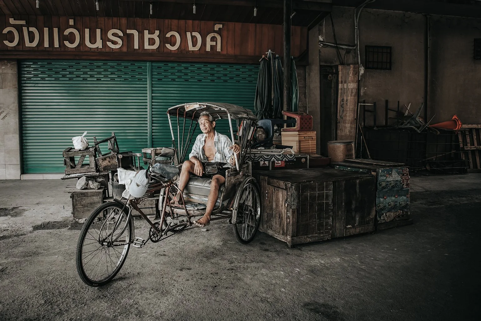 Overview_23_RIkaManabe_Travel_Thailand01.jpg