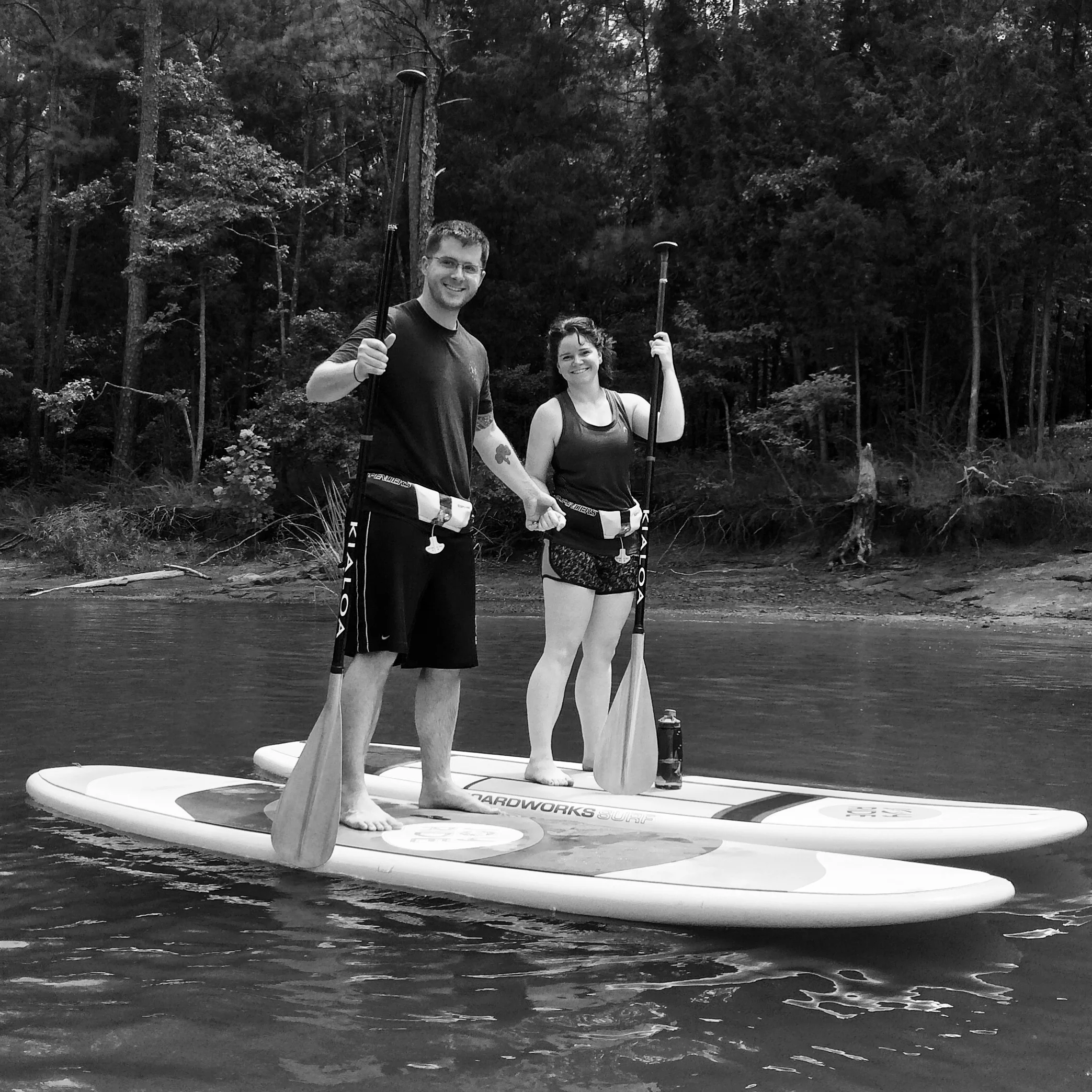 The couple that SUPs together....