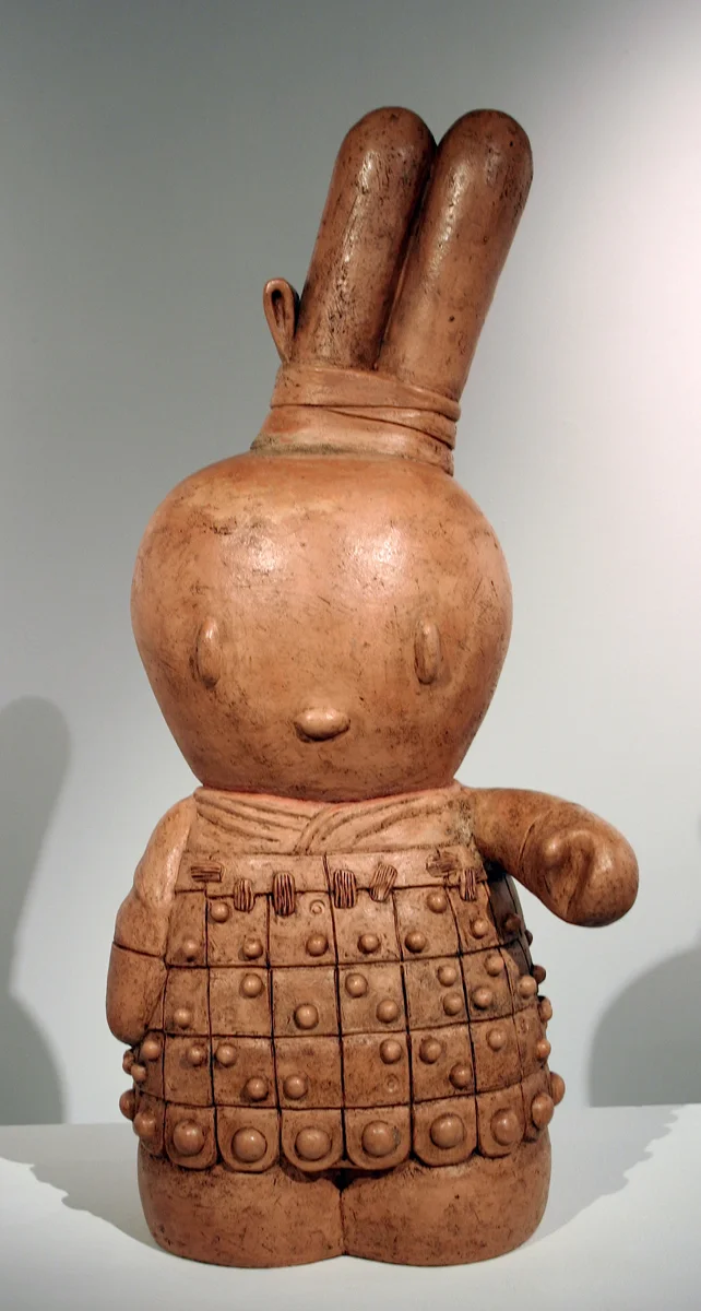 John Donovan, Q'in Cathy 2011, terra cotta, paste wax
