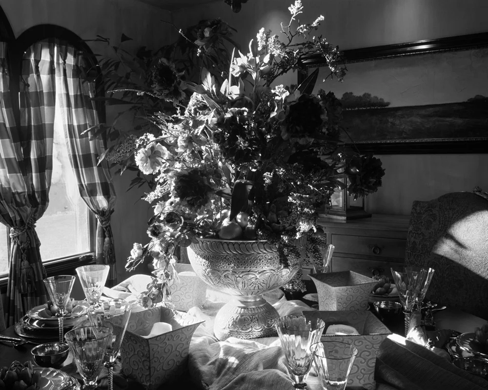 Vesna Pavlovic, Flower Arrangements, 30.5x38