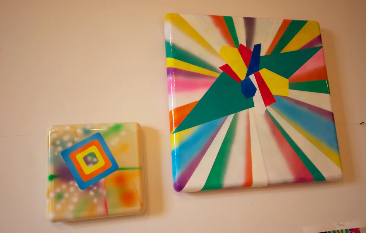 works on curved edge canvas