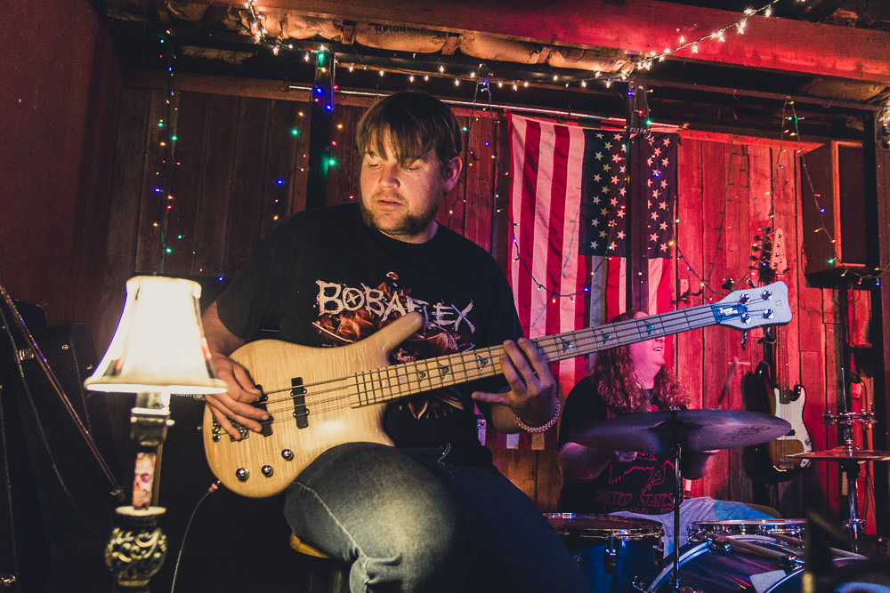 Live at The Red Barn in Peoria, IL. April 2015