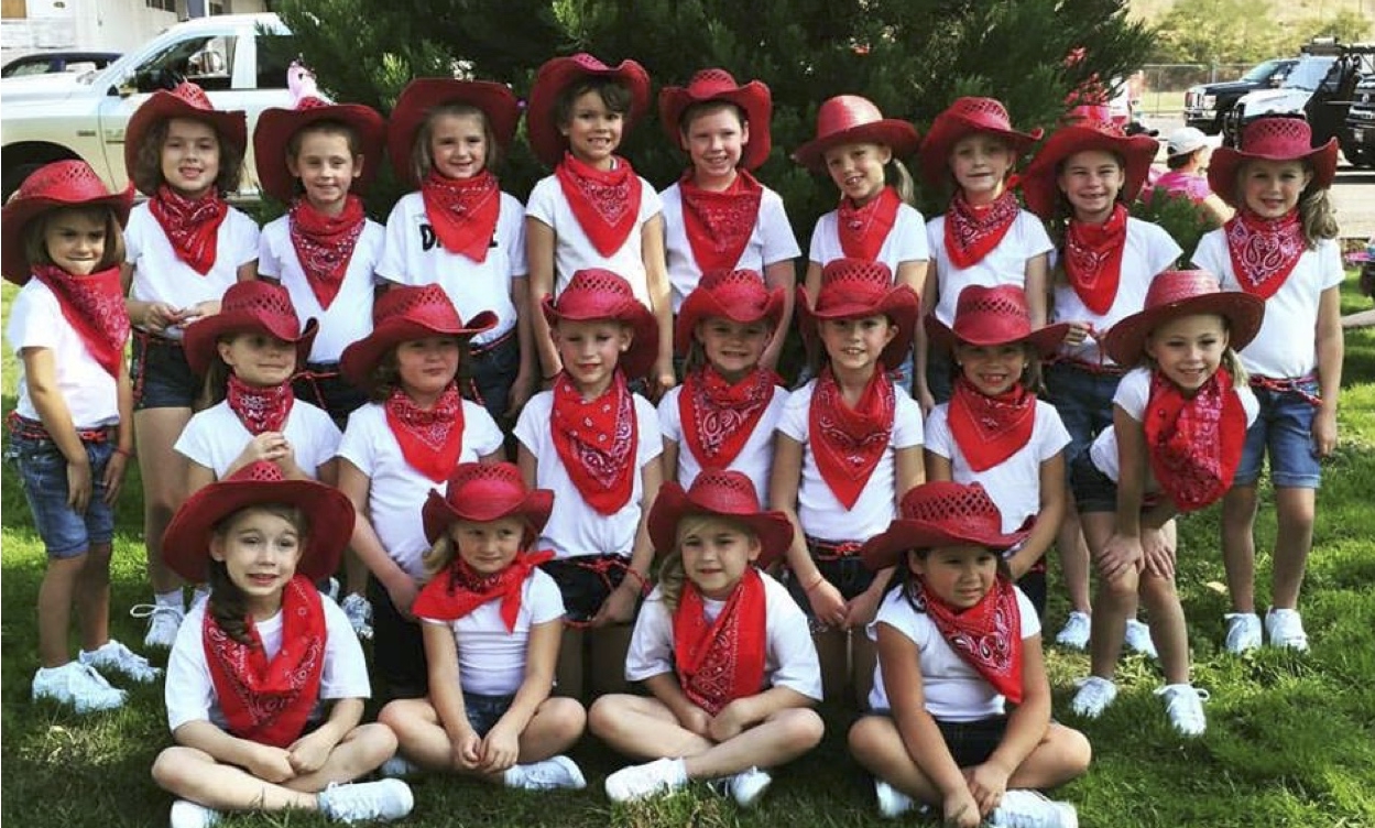 2015-2016 Mini Dance Team Roundup Parade