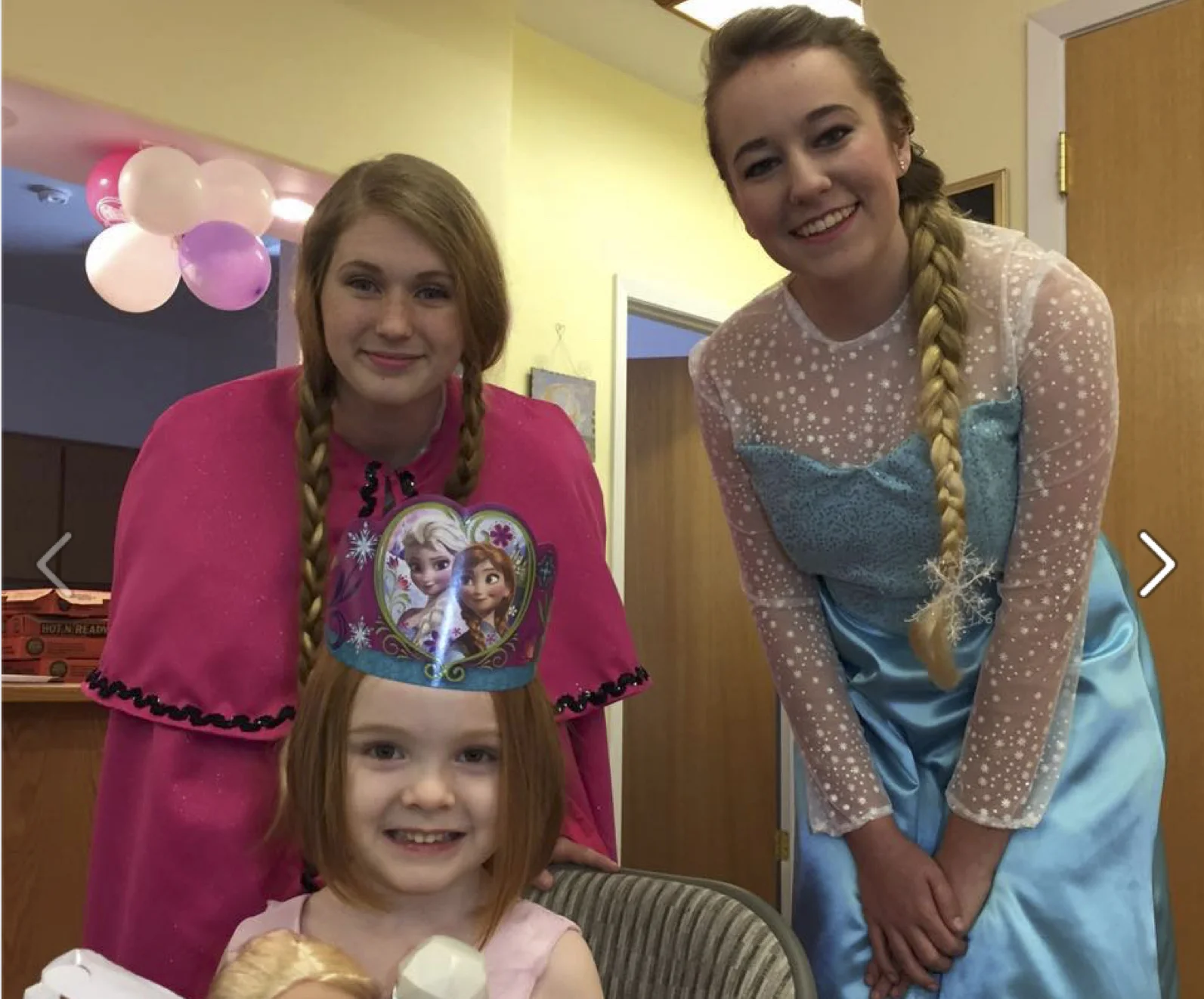 Princess Anna and Elsa both came to celebrate Shayla's birthday!