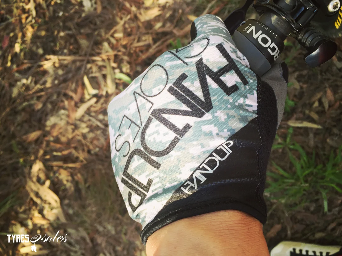 HANDUP GLOVES…for grabbin’ bars. Pic: ©Jason Lorch