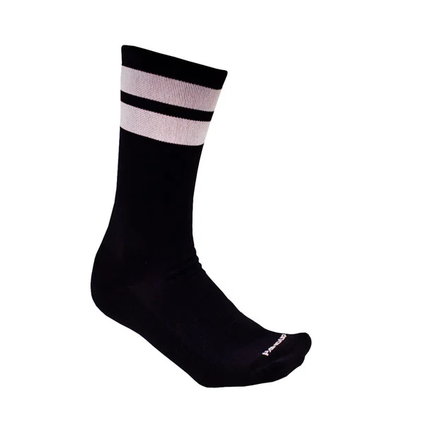 The-classic-black-600-no-logo.jpg