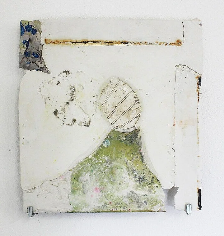 Stratifications and remnants 22, 2016  