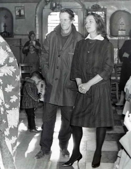 George Johnston and Charmian Clift in an eastern orthodox church on Hydra (1956).