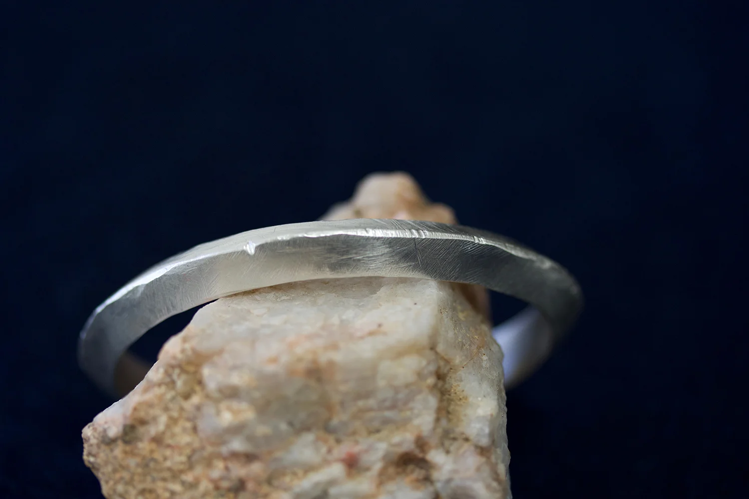 8mm ridge cuff on rock small.jpg