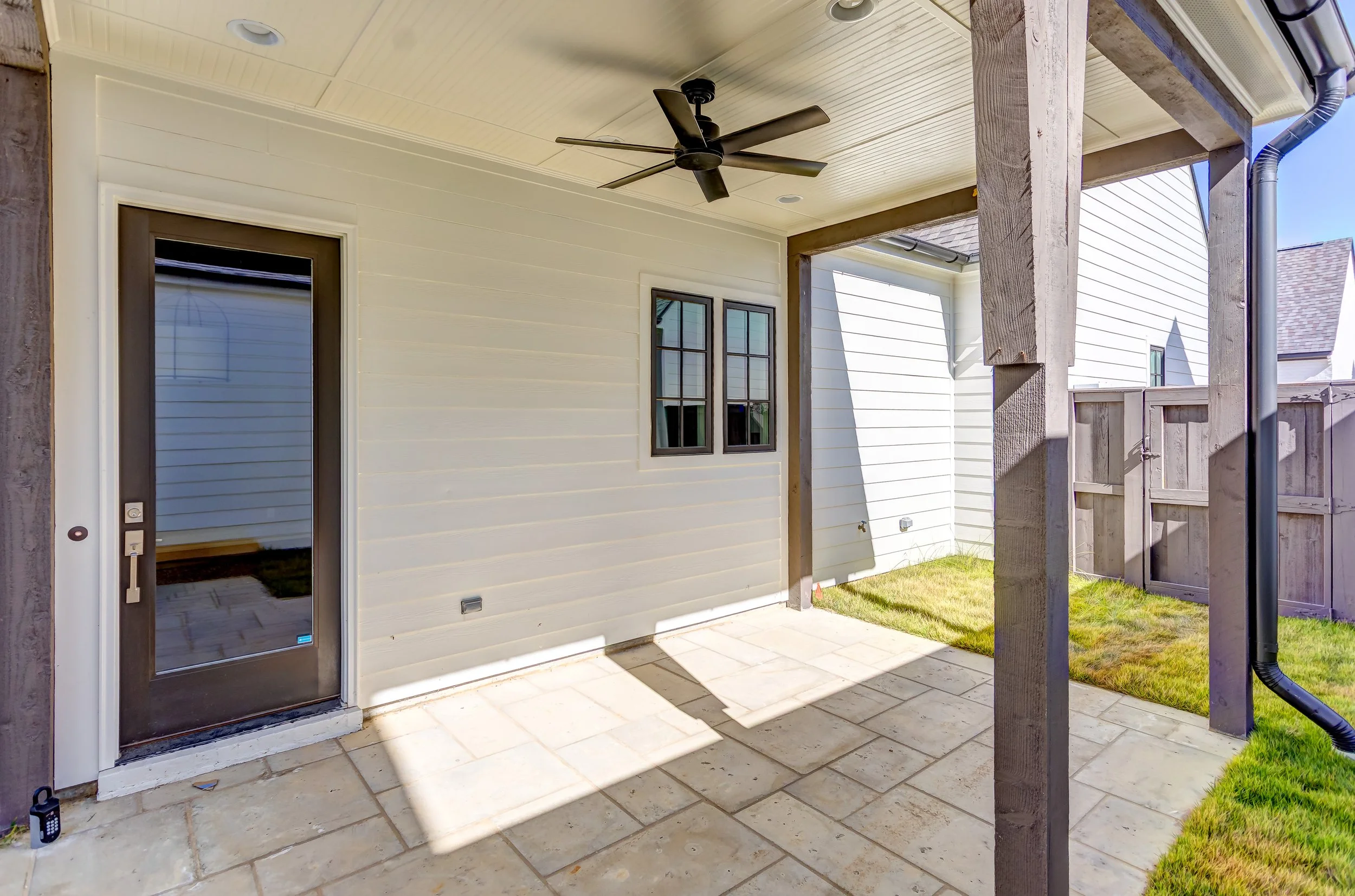 4545BroadwickSt-276-20251031-1431And4more.jpg
