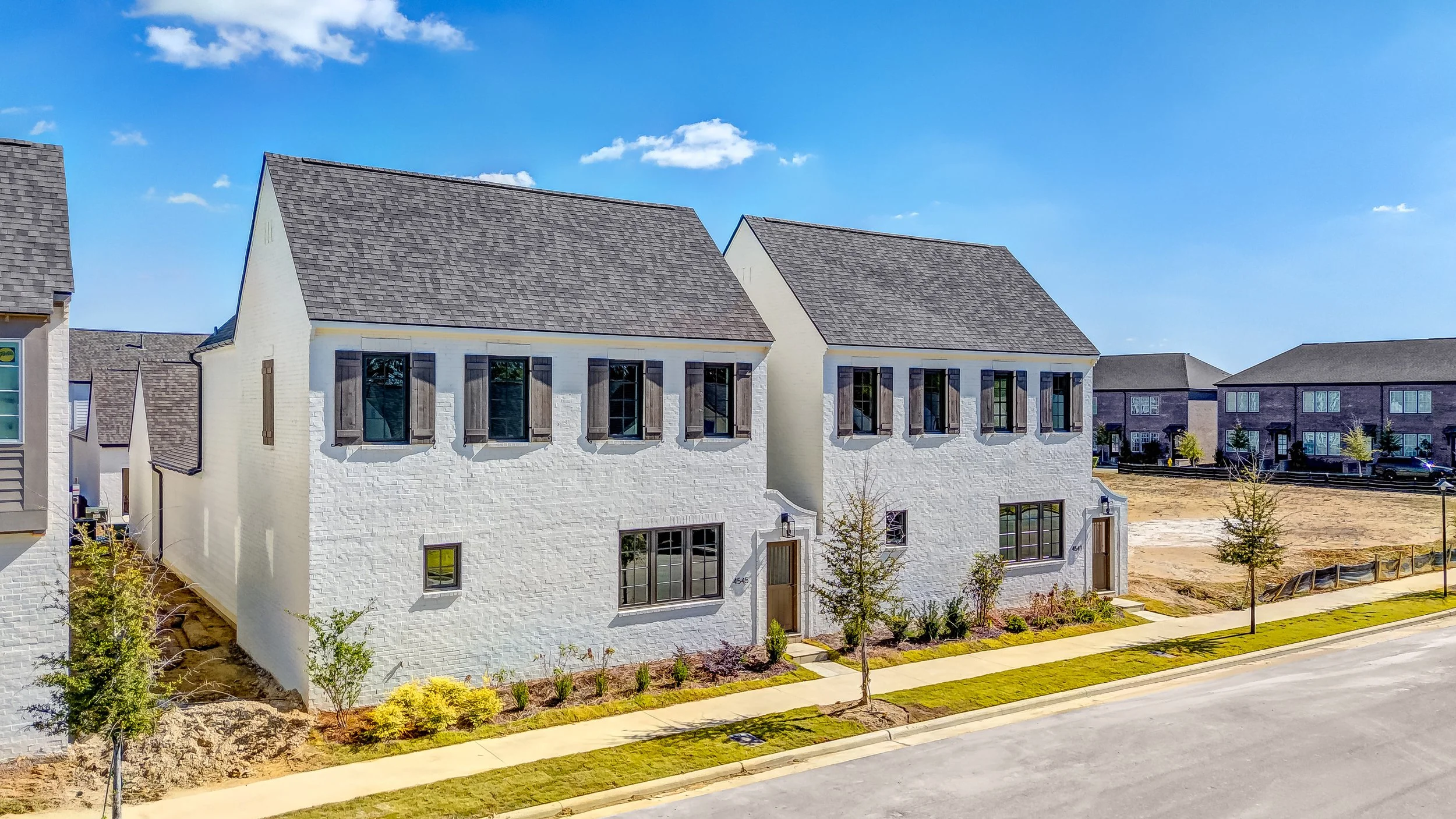 4545BroadwickSt-505-20251031-And4more-Edit.jpg